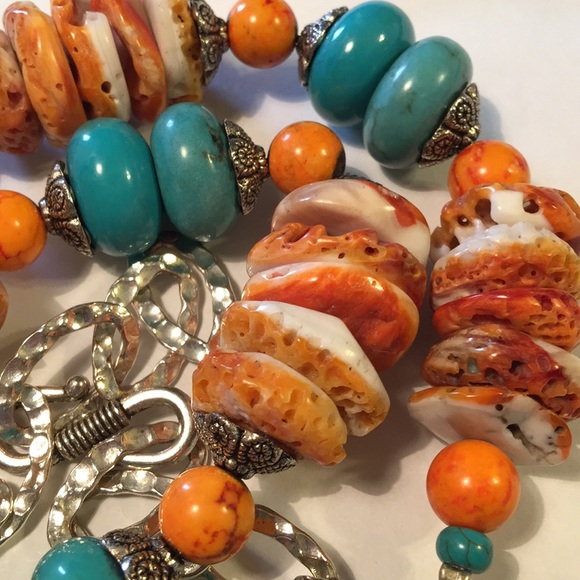 Beautiful handmade stone and shell inlayed butterfly necklace - Picture 6 of 7